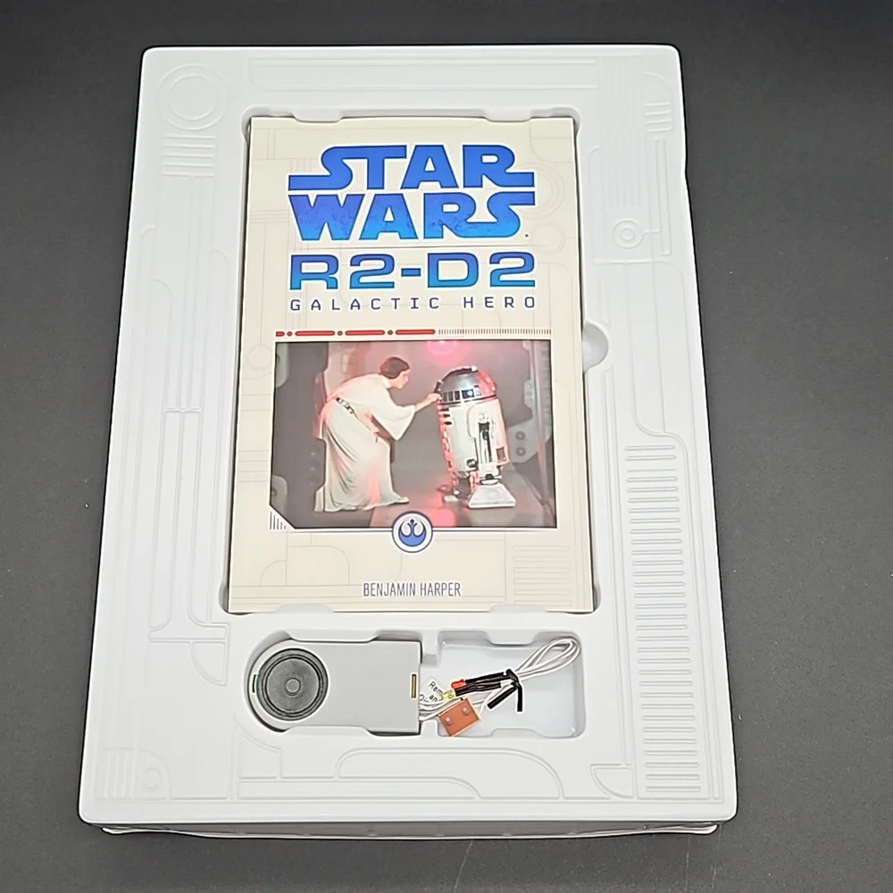 NWOT Star Wars Build R2-D2 Kit - Picture 4 of 6